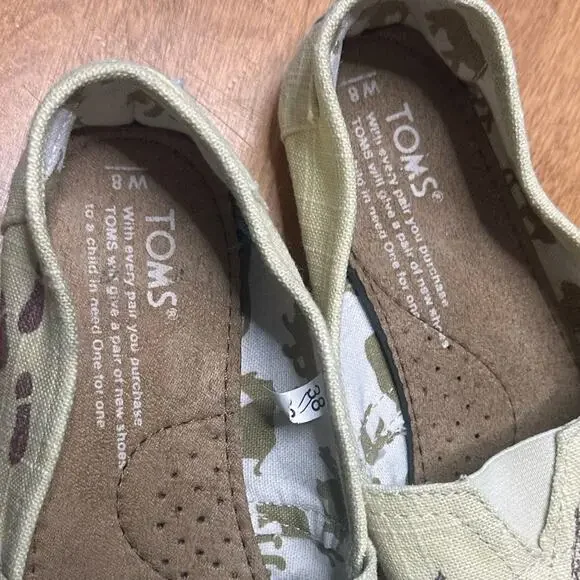 TOMS x Harry Potter Slip-On Shoe The Marauder's Map US 8 W Wide Casual Flat Cute - Picture 3 of 6